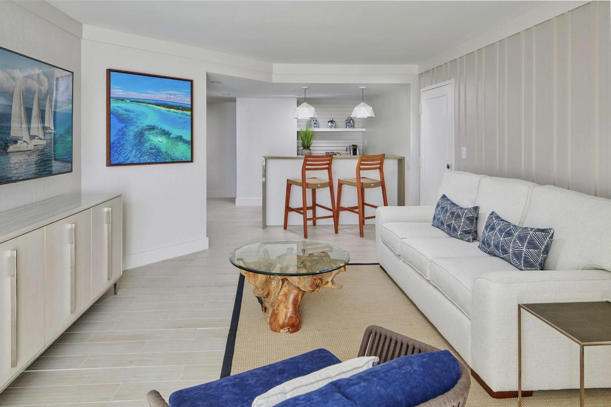 Oceanfront King Suite